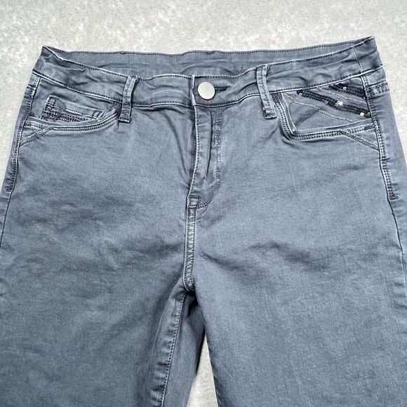 Soft Surroundings Jeans Women's Size Small Gray Tapered Ankle Denim Jeans - Picture 4 of 15